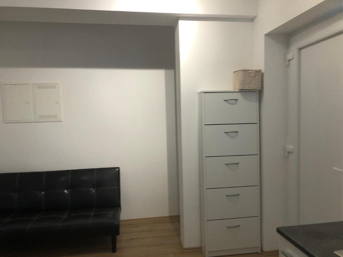 Apartmaji Meduza Izola Esterno foto