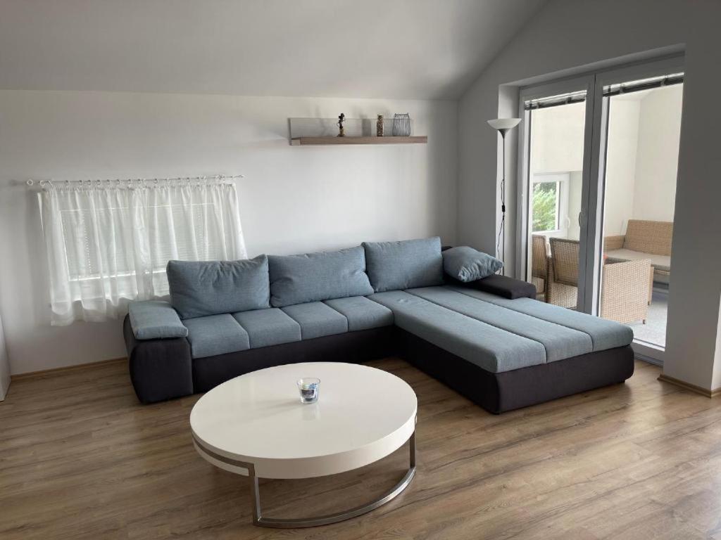 Apartmaji Meduza Izola Esterno foto